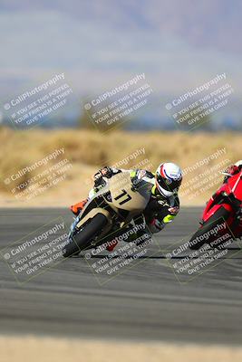 media/Jan-13-2024-SoCal Trackdays (Sat) [[9c032fe5aa]]/Turn 16 Set 2 (1120am)/